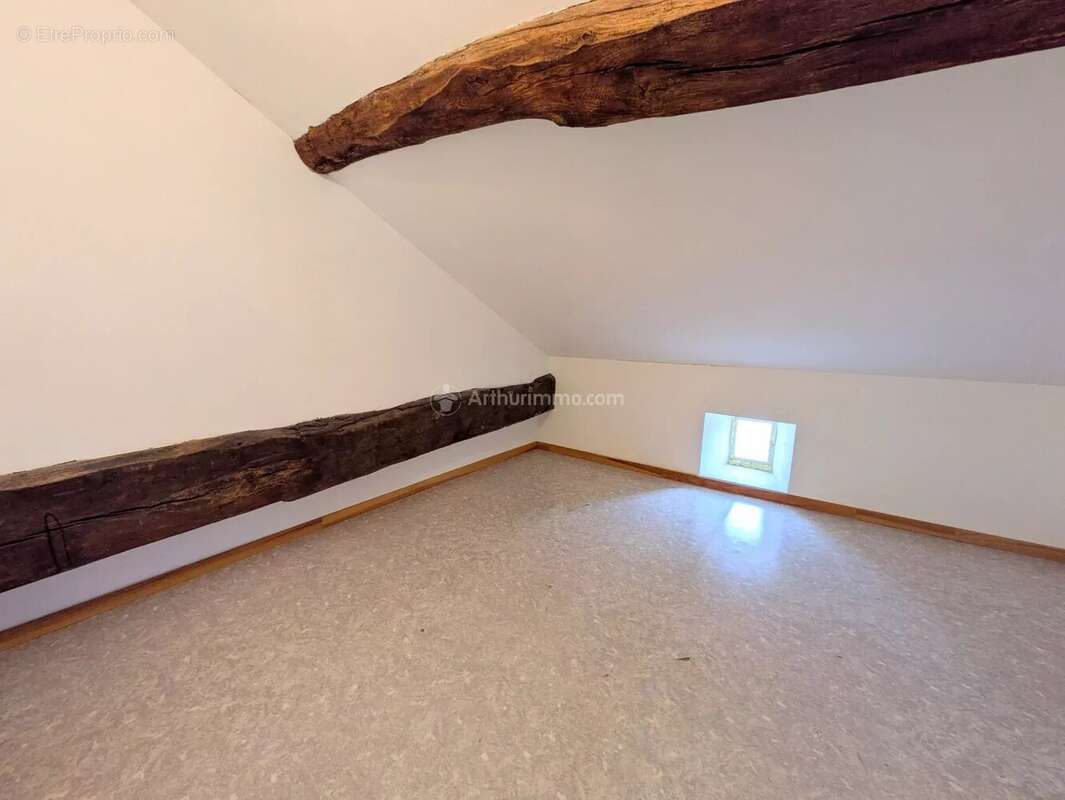 Maison à CHATENOIS