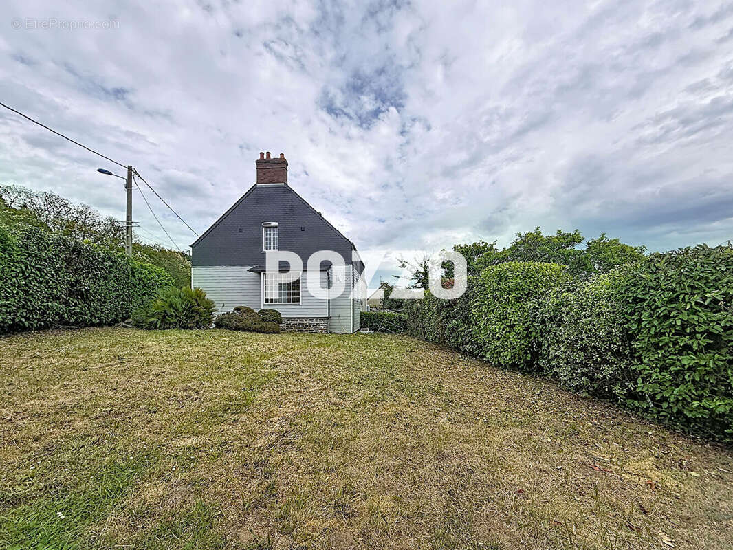 Maison à BARNEVILLE-CARTERET