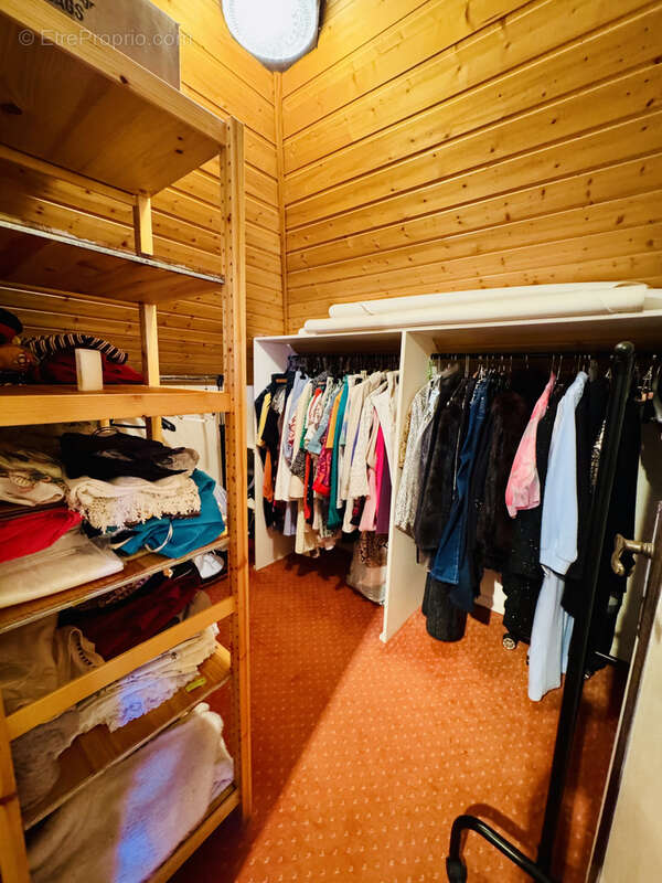 Maison à FERRIERES-EN-GATINAIS