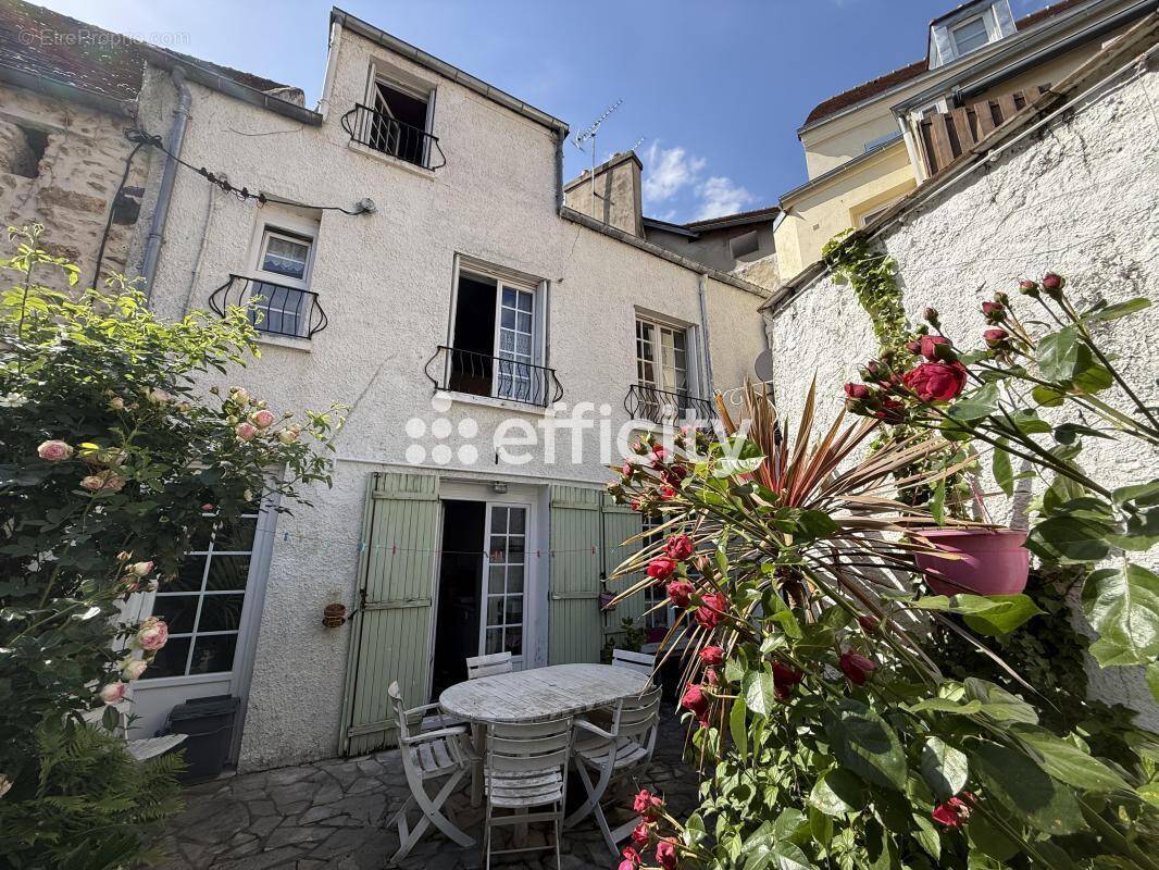 Maison à CHEVREUSE