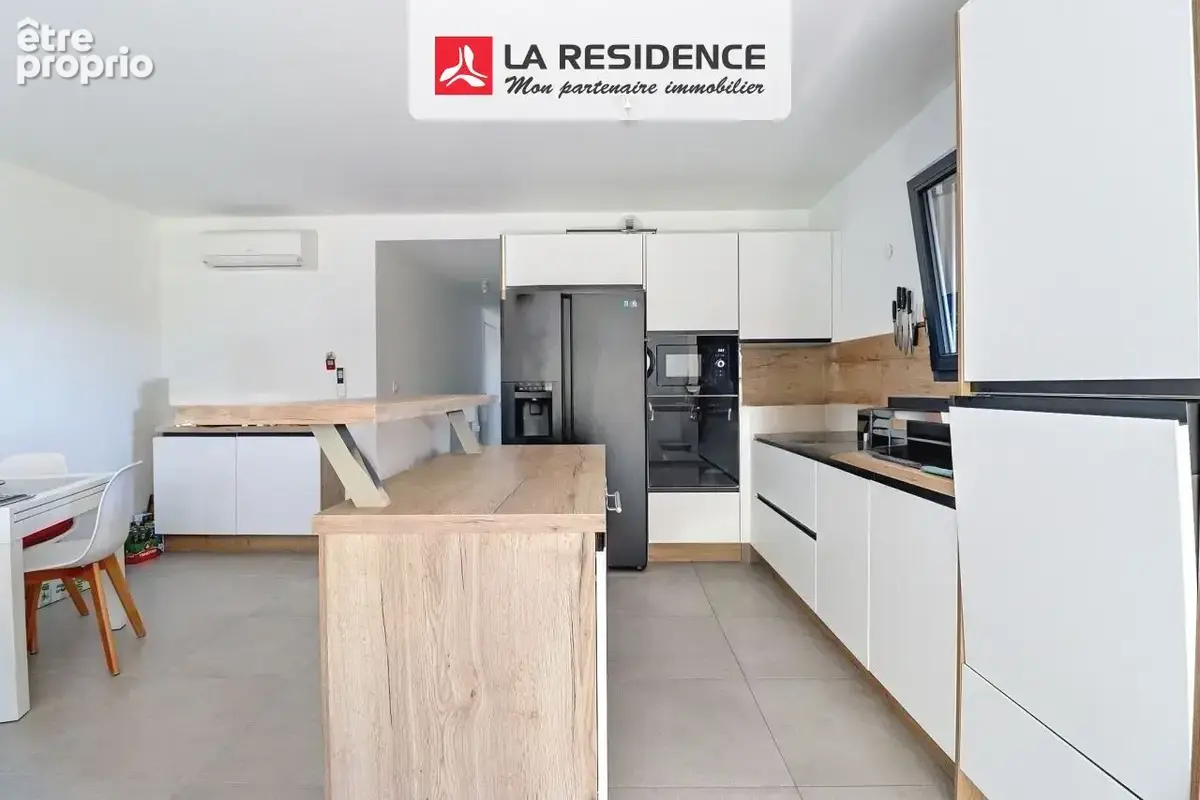 Appartement 3 pièces 78 m² à vendre à Saint-Raphael (83700) - photo 3