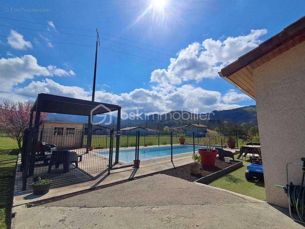 Maison à TIBIRAN-JAUNAC