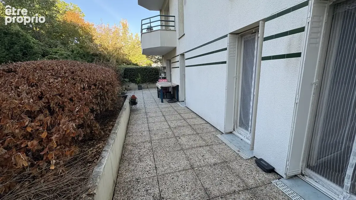 F3 'GABRIEL' avec grande terrasse et parking en sous-sol   Tremblay-en-France - photo 12