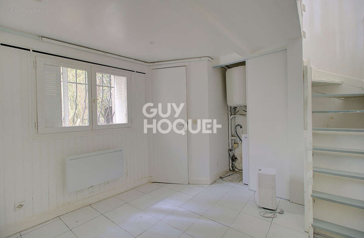 Appartement à PARIS-20E