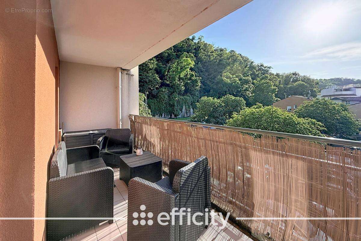 Appartement à GIVORS