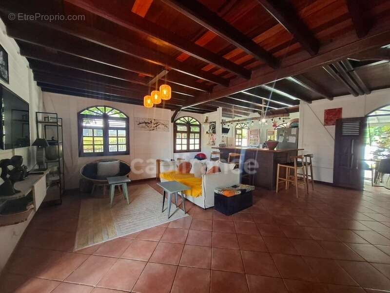 Maison à SAINT-PIERRE