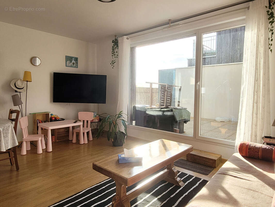 Appartement à LES SORINIERES