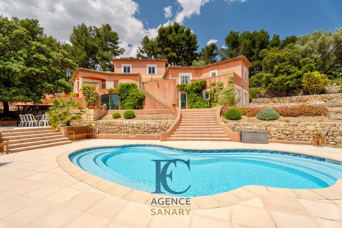 Maison à BANDOL