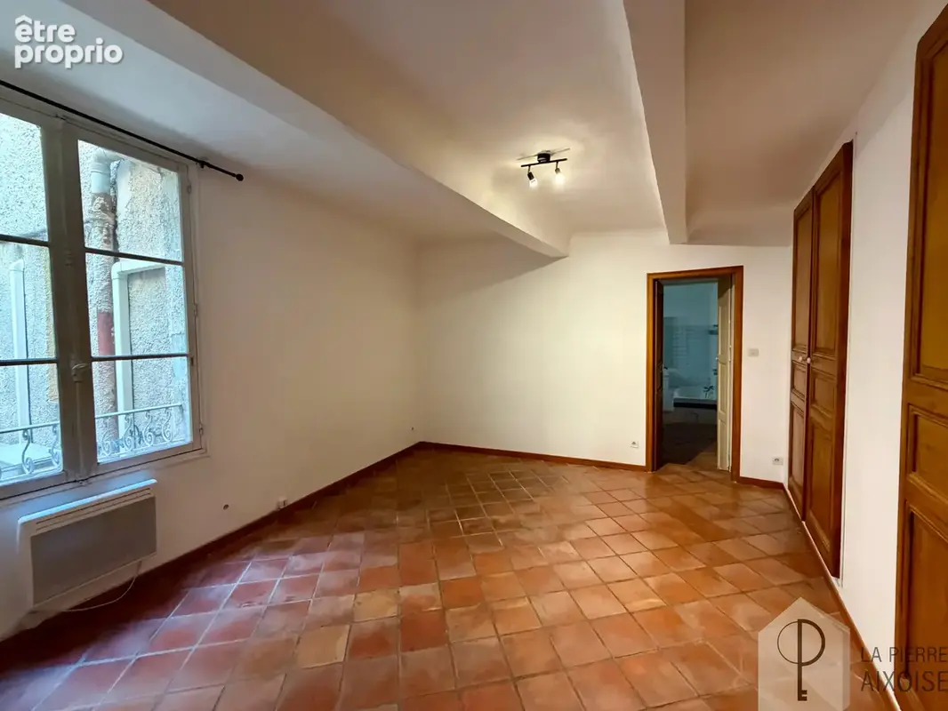 Appartement face a la cathédrale d'Aix en Provence - photo 2