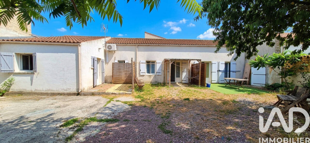 Photo 1 - Appartement à CROIX-CHAPEAU
