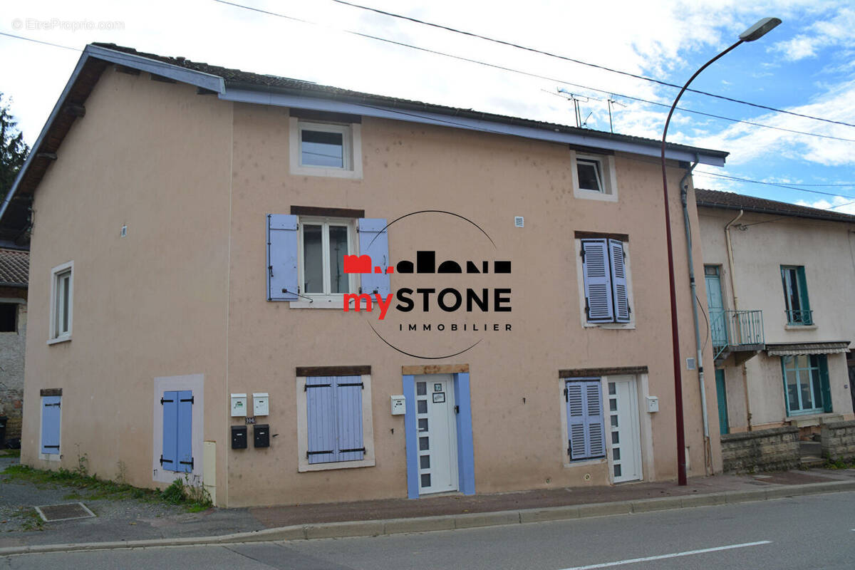 Appartement à CHATILLON-SUR-CHALARONNE