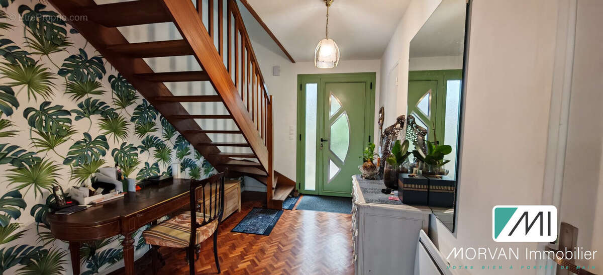 Maison à CERNAY-LA-VILLE