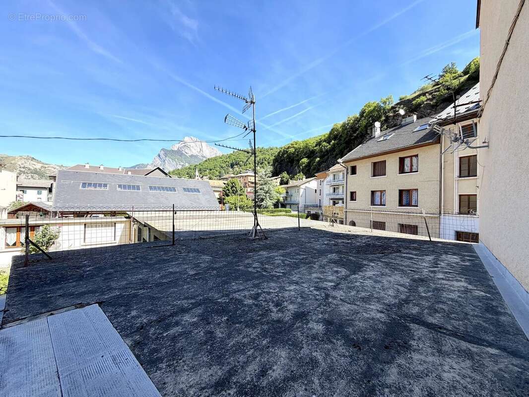Appartement à SAINT-MICHEL-DE-MAURIENNE