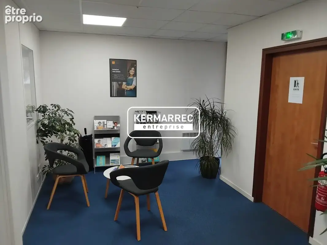 Commerce 264 m² à Bruz  - photo 2