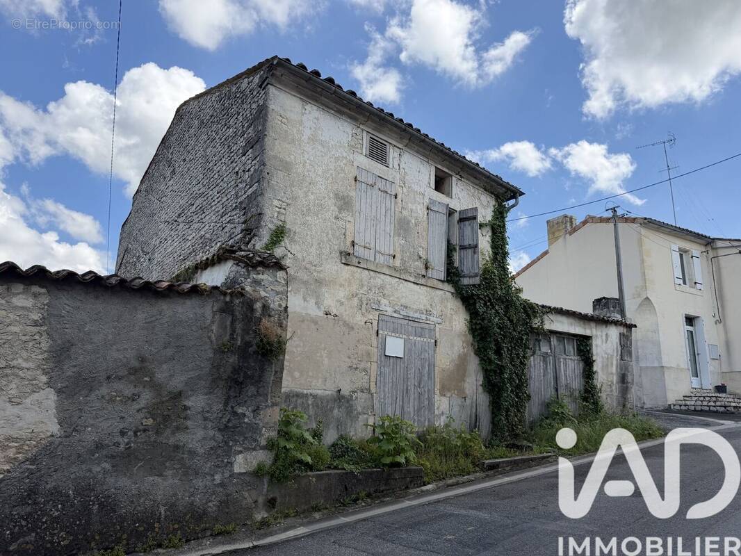 Photo 1 - Maison à SAINT-FORT-SUR-LE-NE