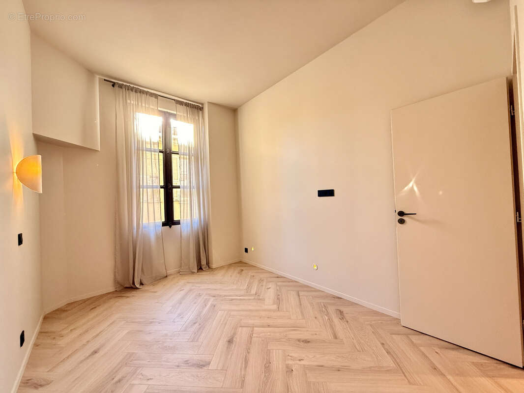 Appartement à BEAUSOLEIL