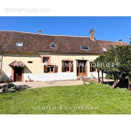 Maison à CHAMBEUGLE