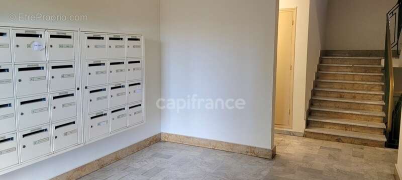 F1 33 m² + Loggia avec balcon, parking et cave – Tramway – Montpellier 34 - photo 8