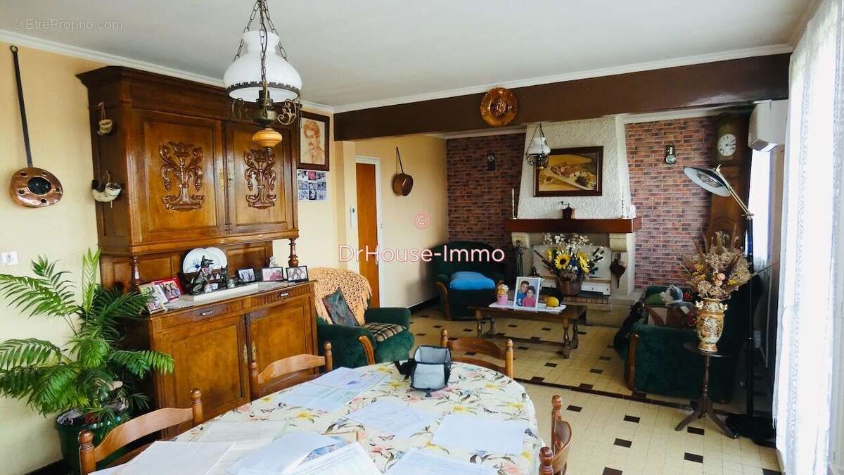 Maison 235 m² à Itzac  - photo 88