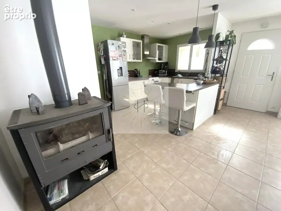 Maison 4 pièces 94 m² à vendre à Le Teil (07400) - photo 7