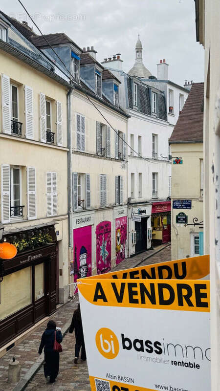 Appartement à PARIS-18E