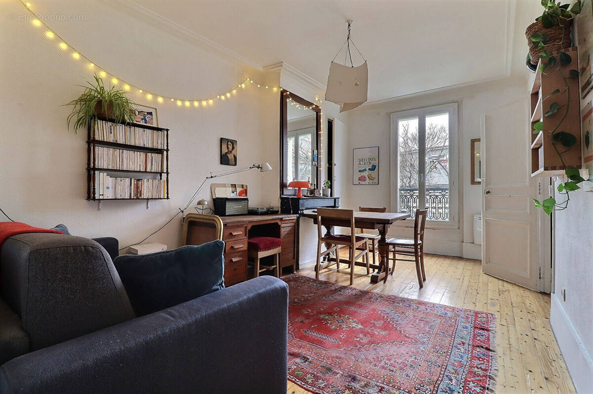 Appartement à PARIS-18E