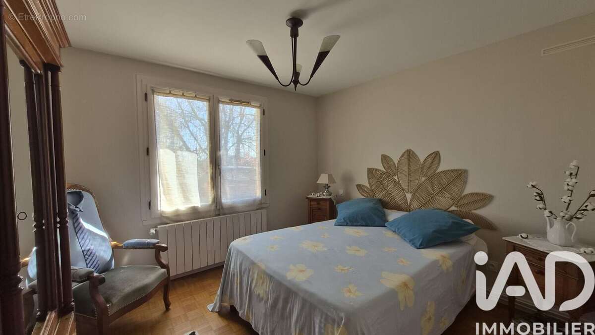 Maison 130 m² à Saint-Michel  - photo 9