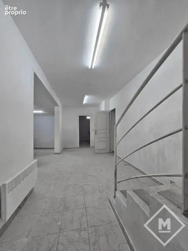 Superbe maison à vendre marseille 13012 - 350 m² avec 2000 m² de terrain - photo 64
