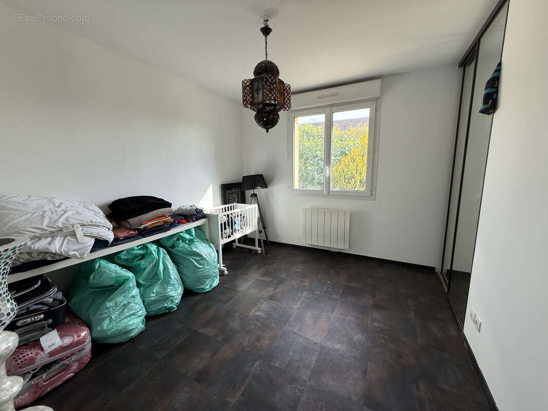 Maison à MONCE-EN-BELIN