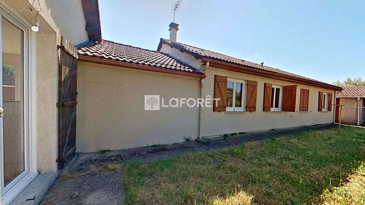 Maison à DECINES-CHARPIEU