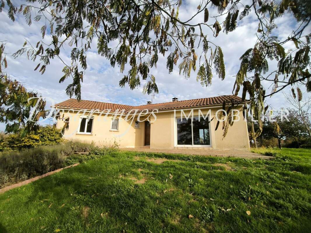 Maison à SAINT-MESMIN