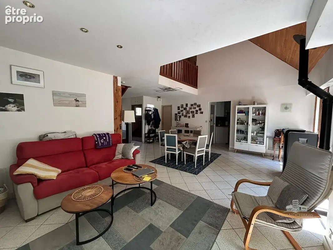 Maison TREILLIERES - 5 Chambres - photo 5
