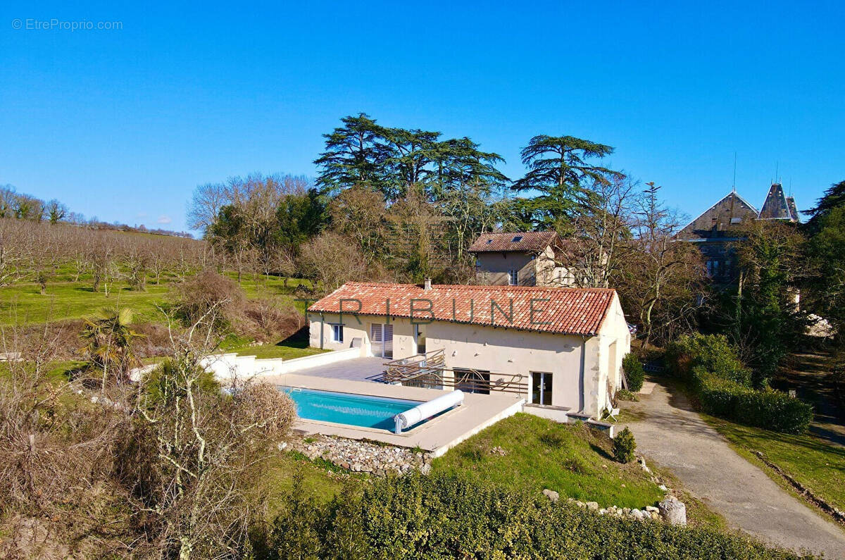 Maison à COLAYRAC-SAINT-CIRQ