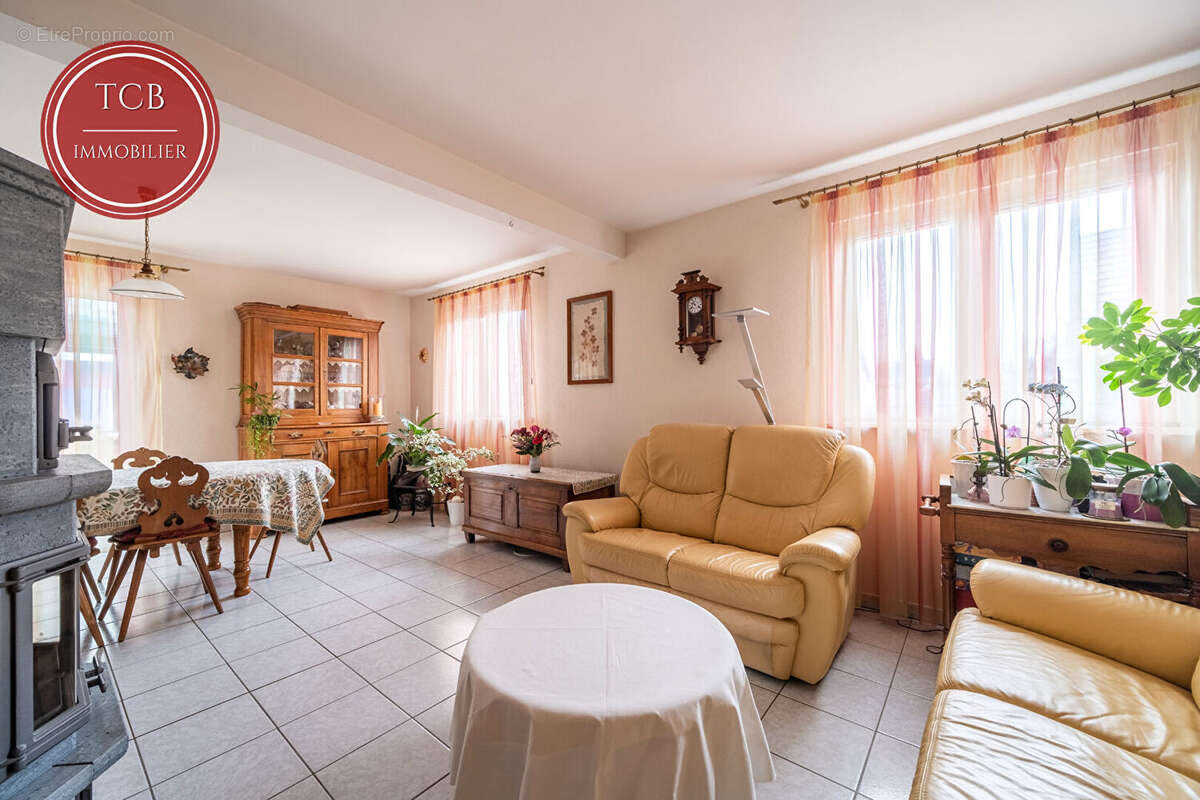Maison  7 pièce(s) 147 m2 Sentheim - photo 3