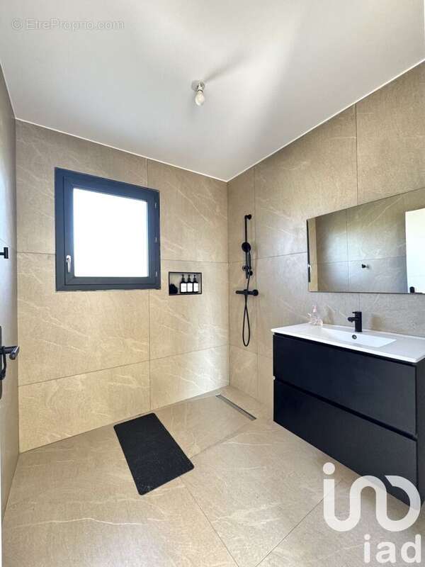 Photo 8 - Maison à SAINT-GILLES