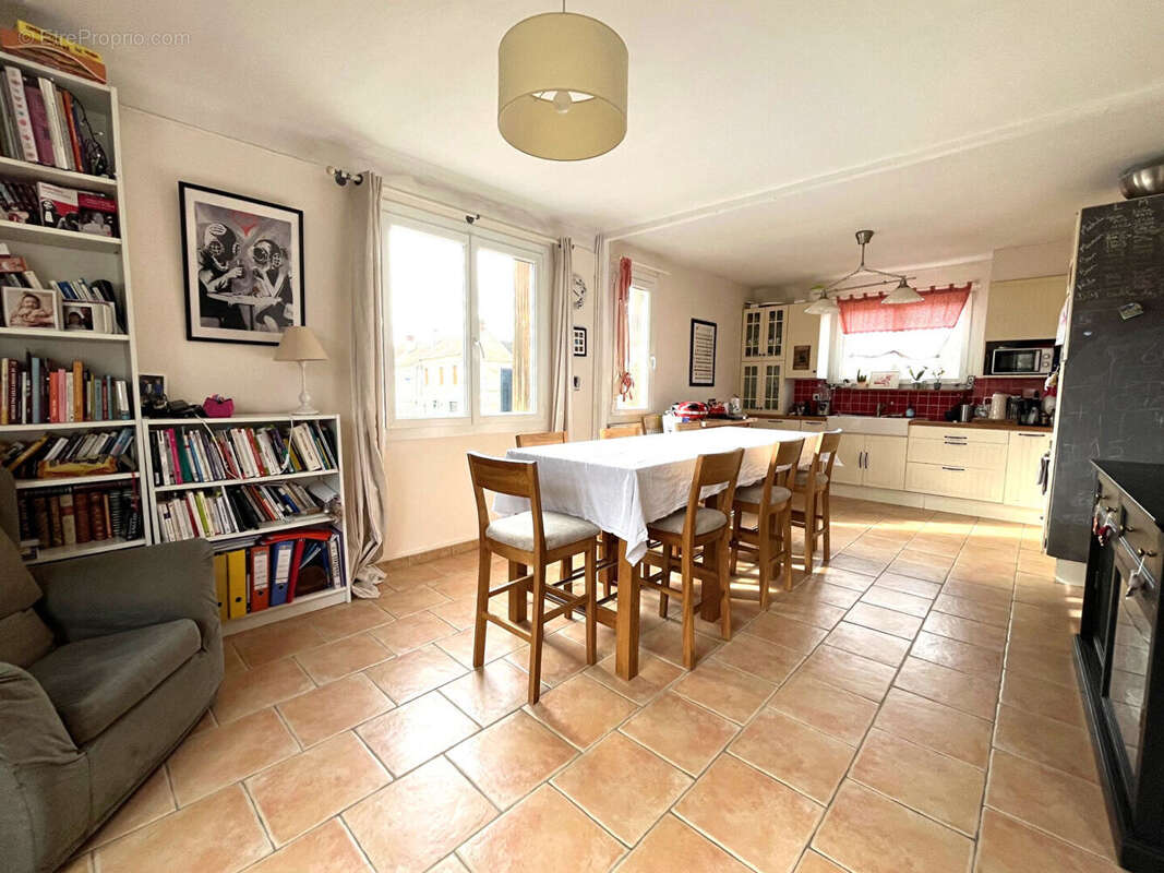 Maison à NEUILLY-EN-THELLE