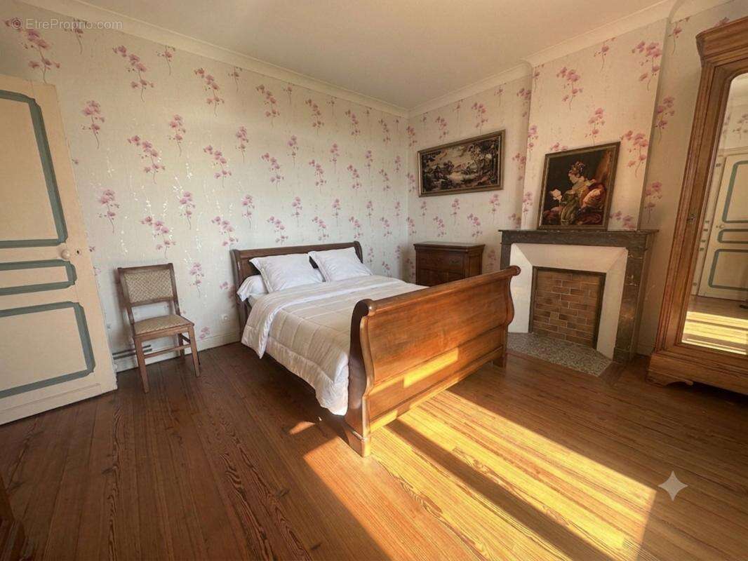 Maison de maître de caractère – bertry – 290 m² – terrain 1 700 m² - photo 13