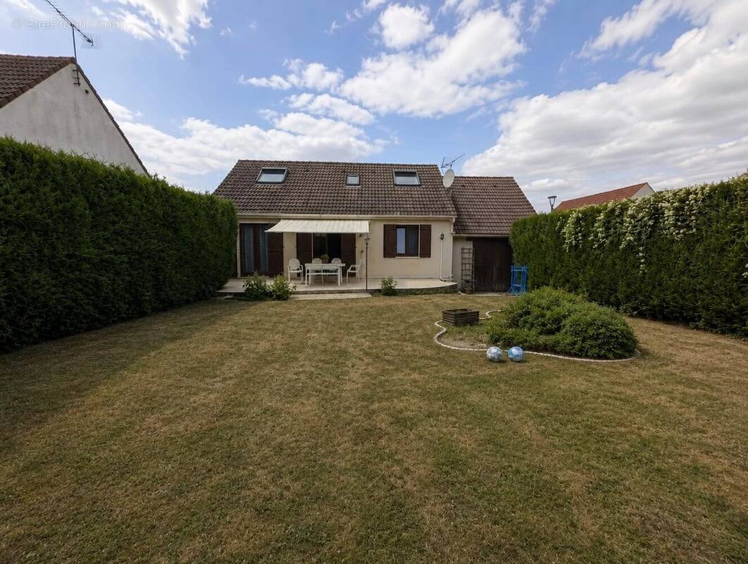 Maison à SAMMERON