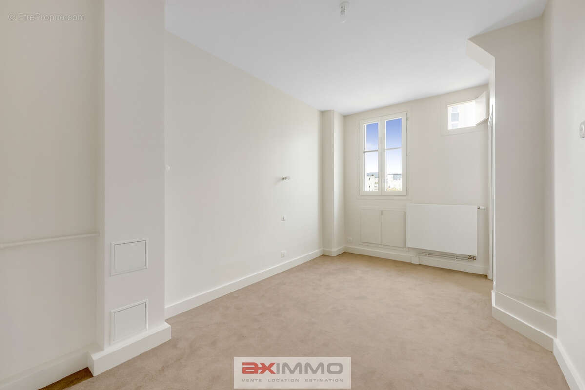 Appartement à BOULOGNE-BILLANCOURT