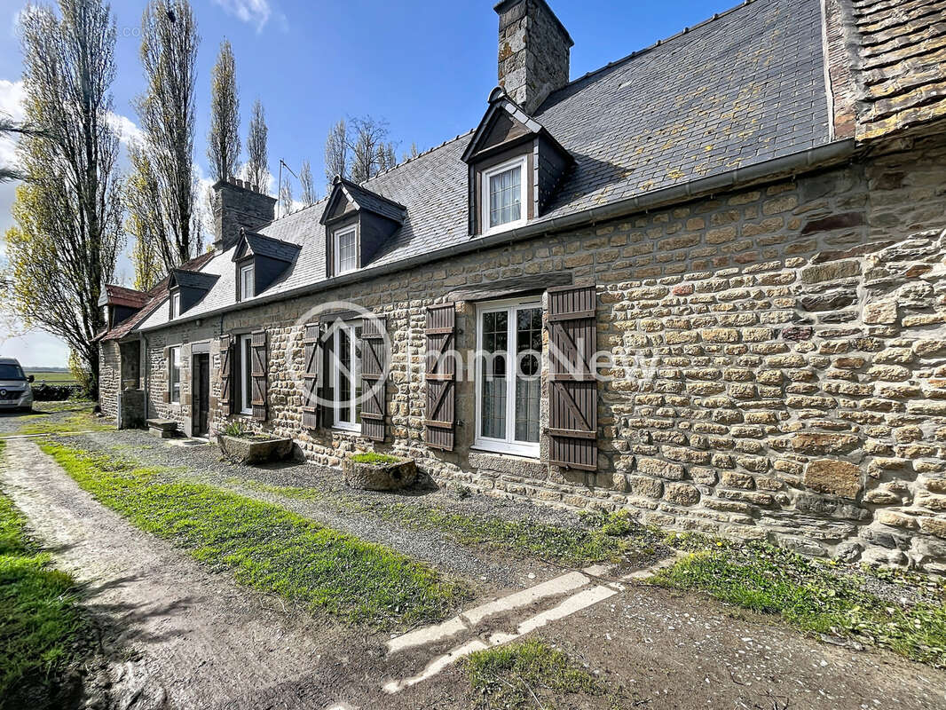 Maison à VAINS