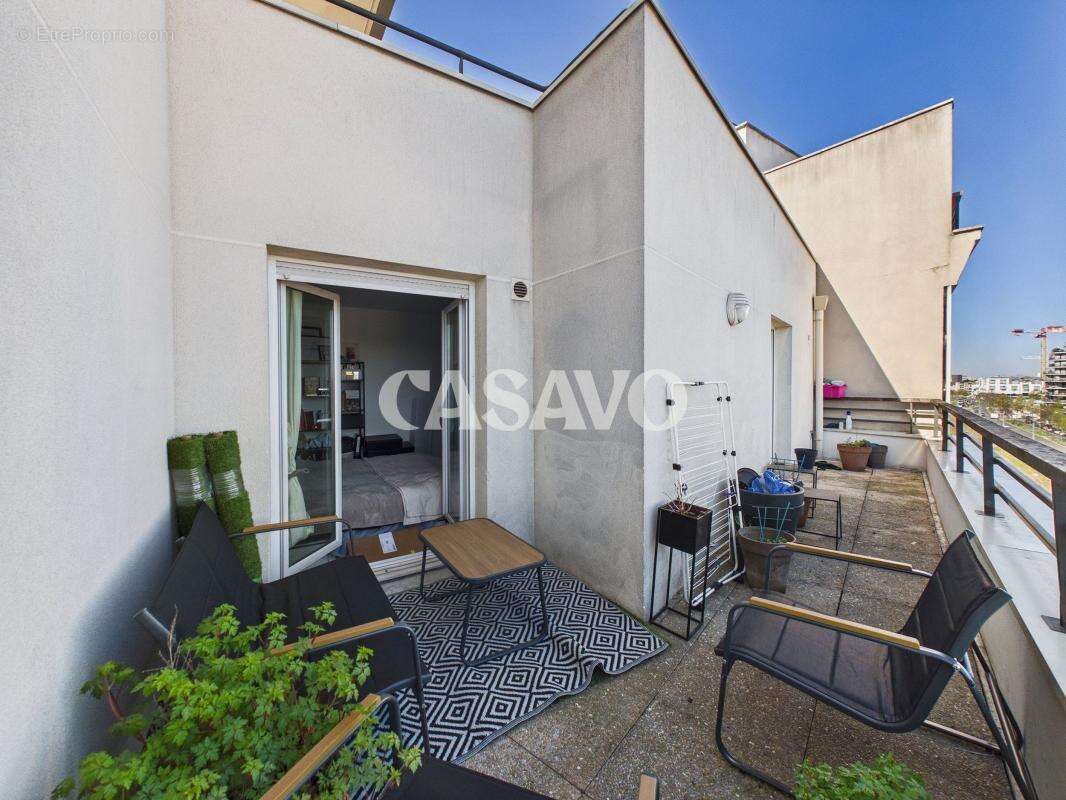 Appartement à COLOMBES