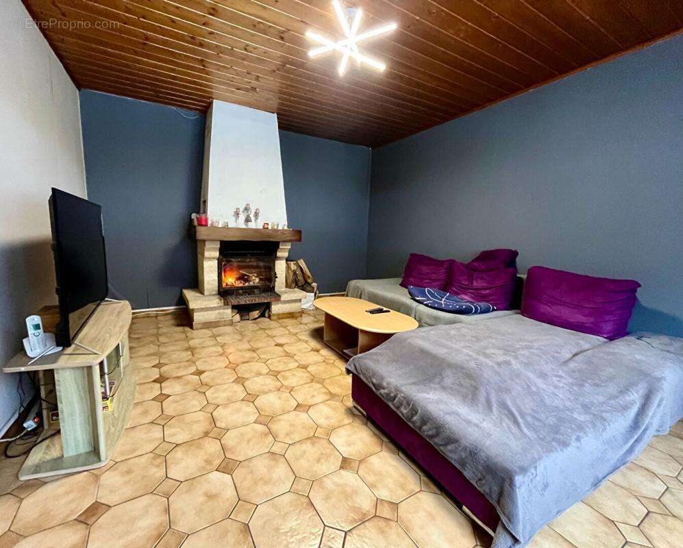 Maison à ROSUREUX