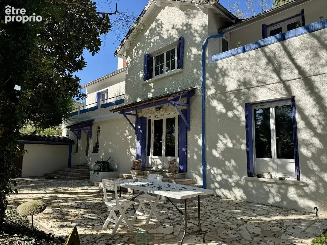 Maison avec dépendance et grand jardin - photo 3