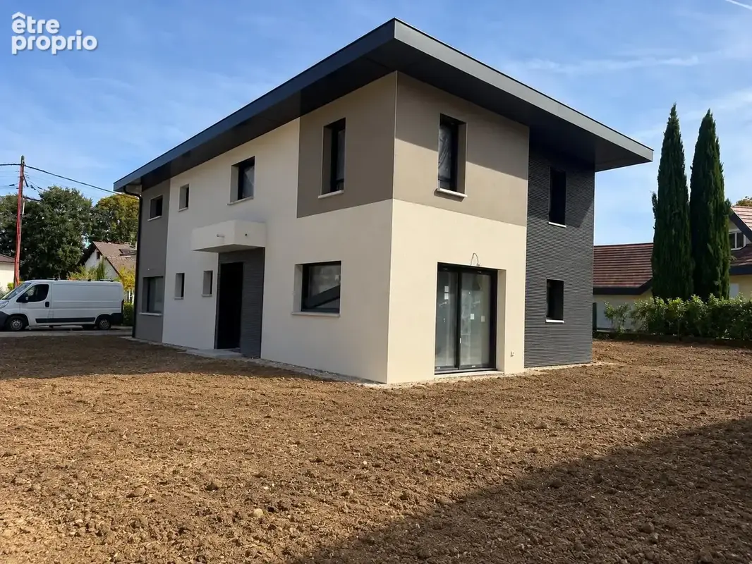 Maison à PREVESSIN-MOENS