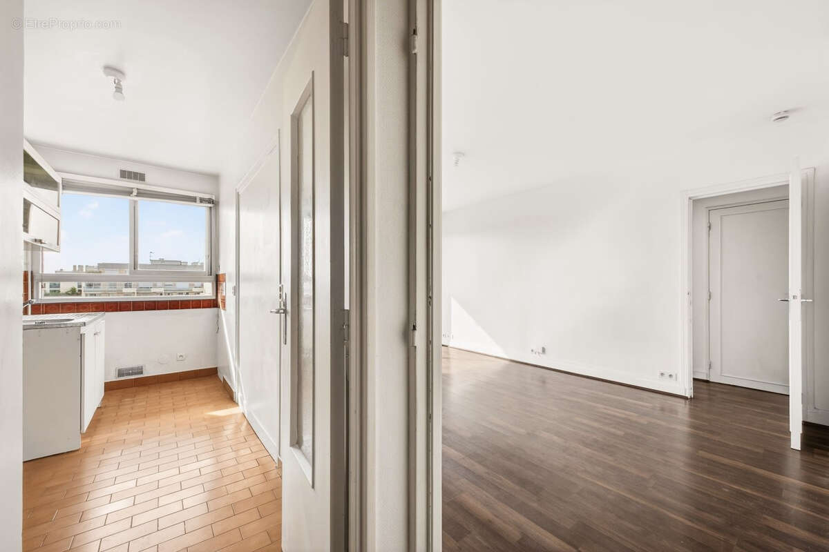 Appartement à PARIS-15E