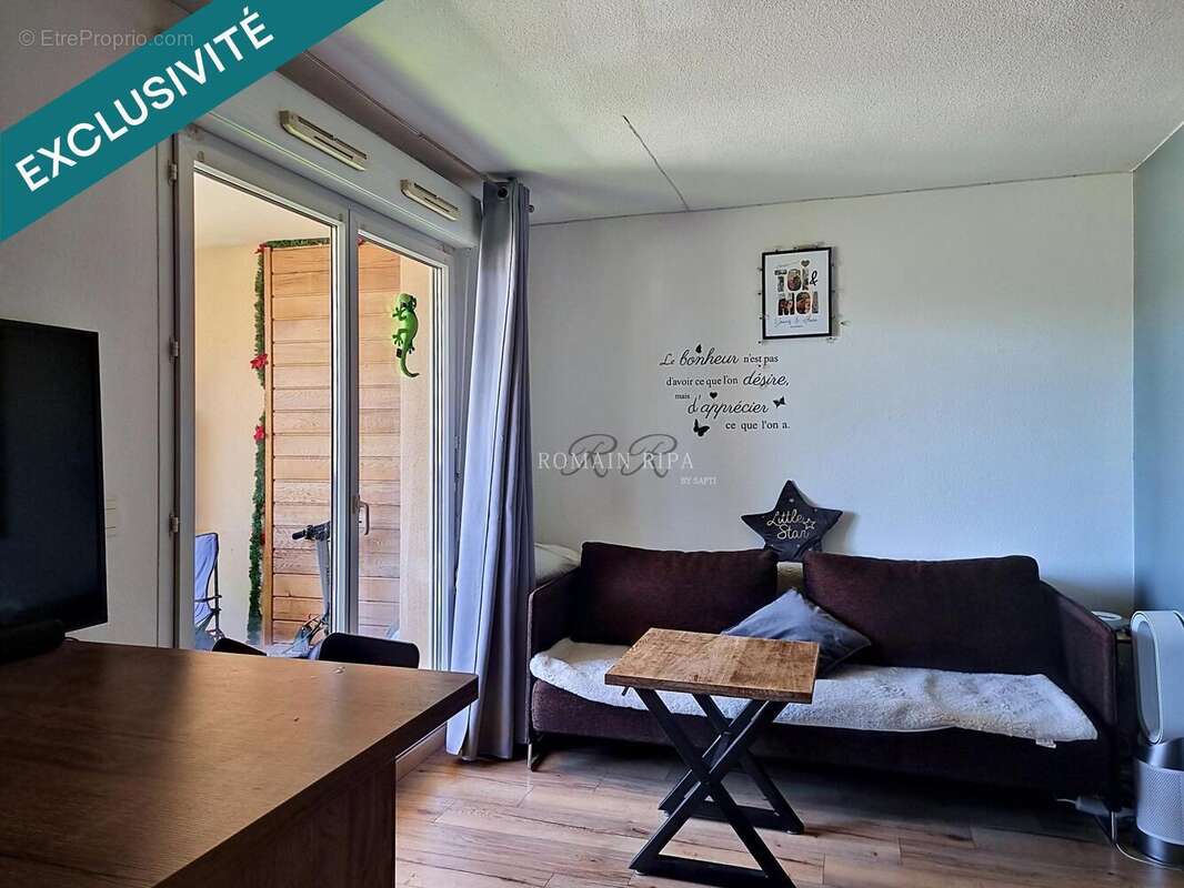Photo 4 - Appartement à ROQUEBRUNE-SUR-ARGENS