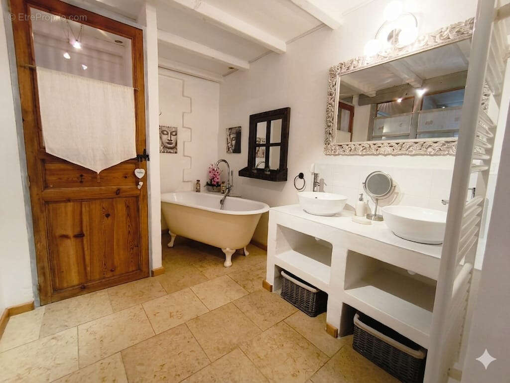 Maison à SAINT-REMY-DE-PROVENCE