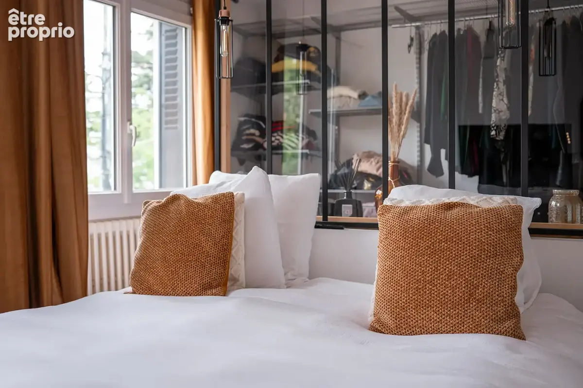 Maison familiale rénovée de 142 m2   4 chambres, jardin et terrasses - photo 11