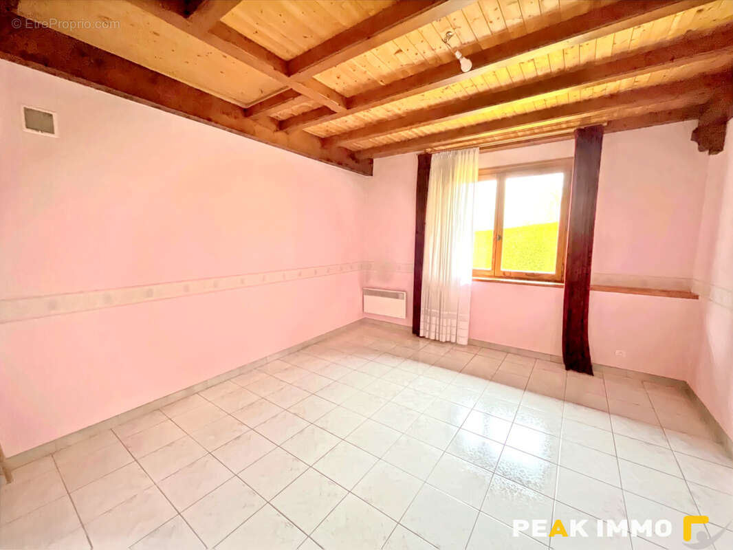 Maison de village - 185 m2 - Magland - photo 16