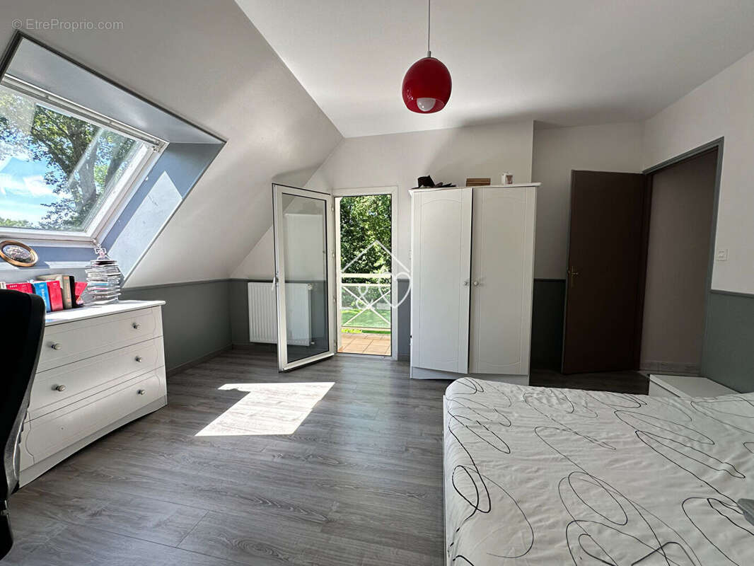 Maison à LA CHAPELLE-SUR-ERDRE